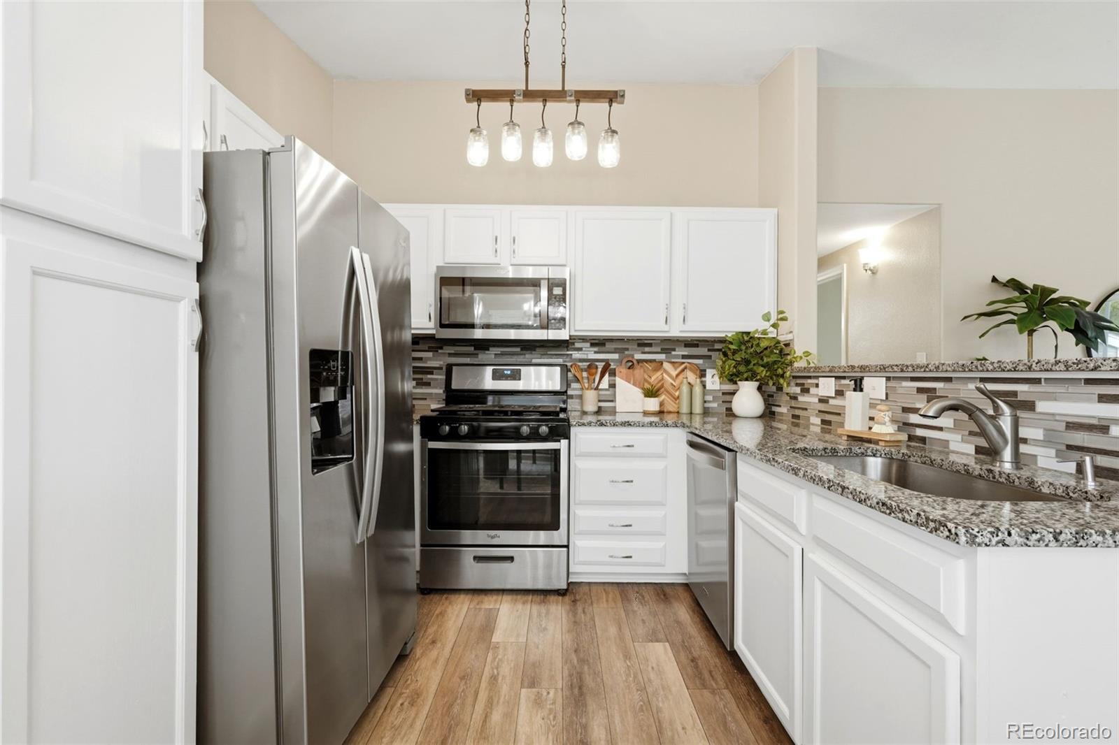 MLS Image #4 for 8427  thunder ridge way 203,littleton, Colorado