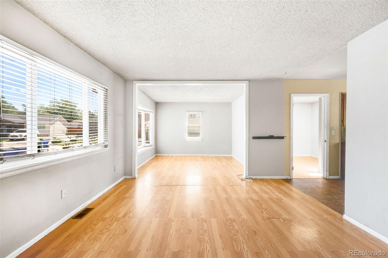 MLS Image #3 for 11630 e walsh place,aurora, Colorado