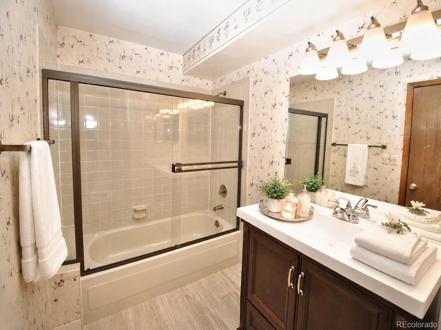 MLS Image #15 for 488 w rockrimmon boulevard g,colorado springs, Colorado