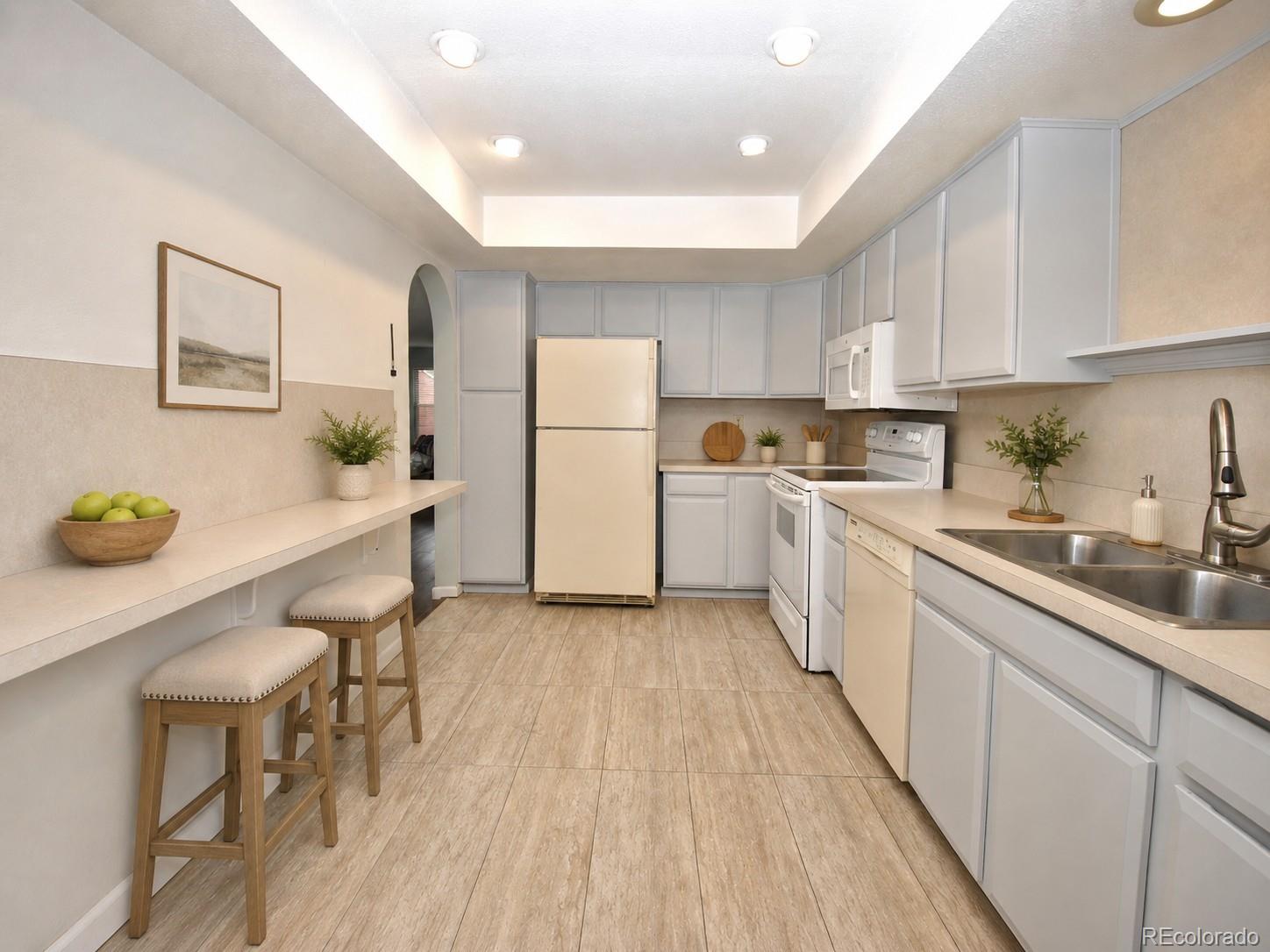 MLS Image #7 for 488 w rockrimmon boulevard g,colorado springs, Colorado