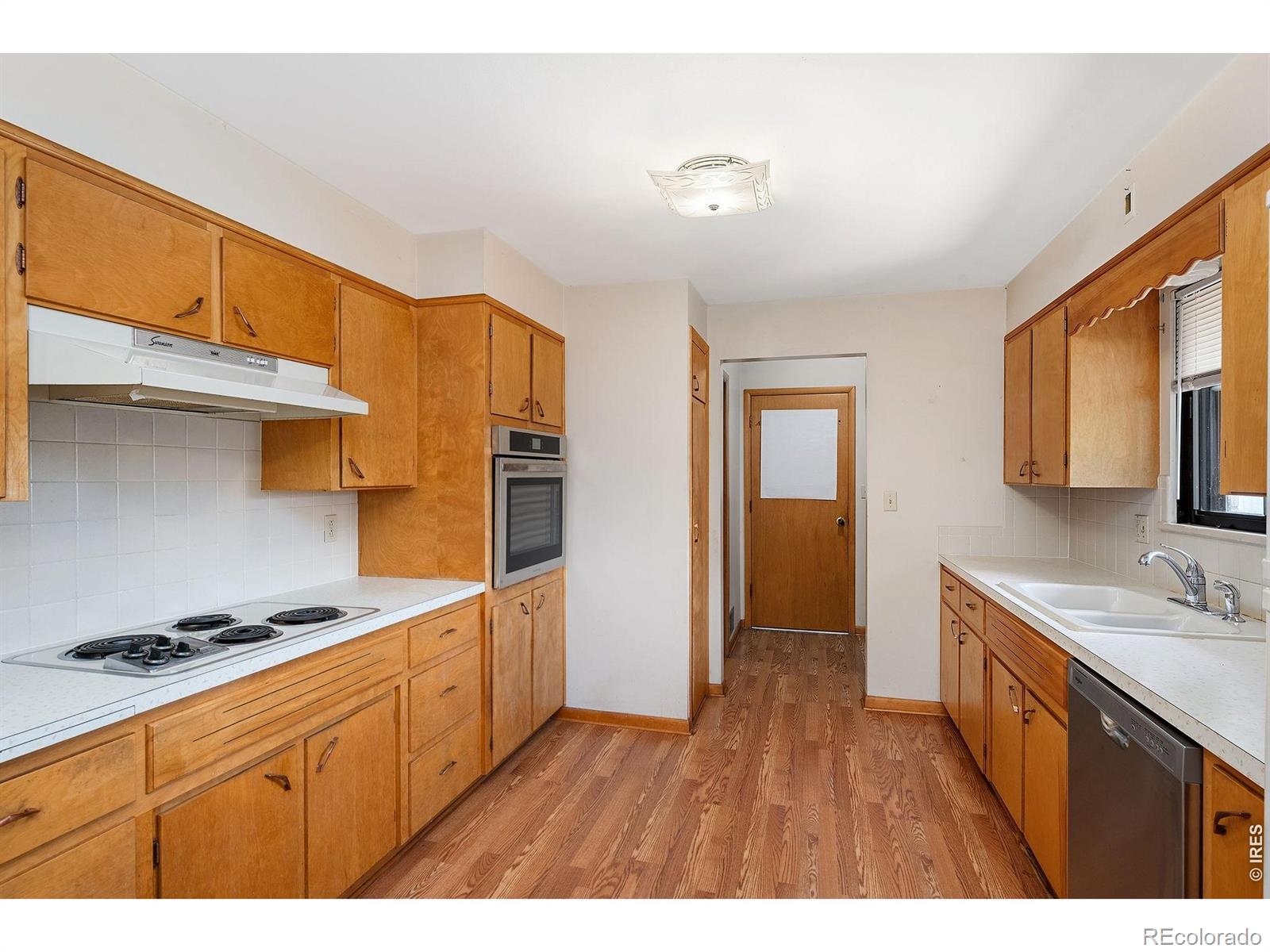 MLS Image #8 for 1806 n del norte avenue,loveland, Colorado