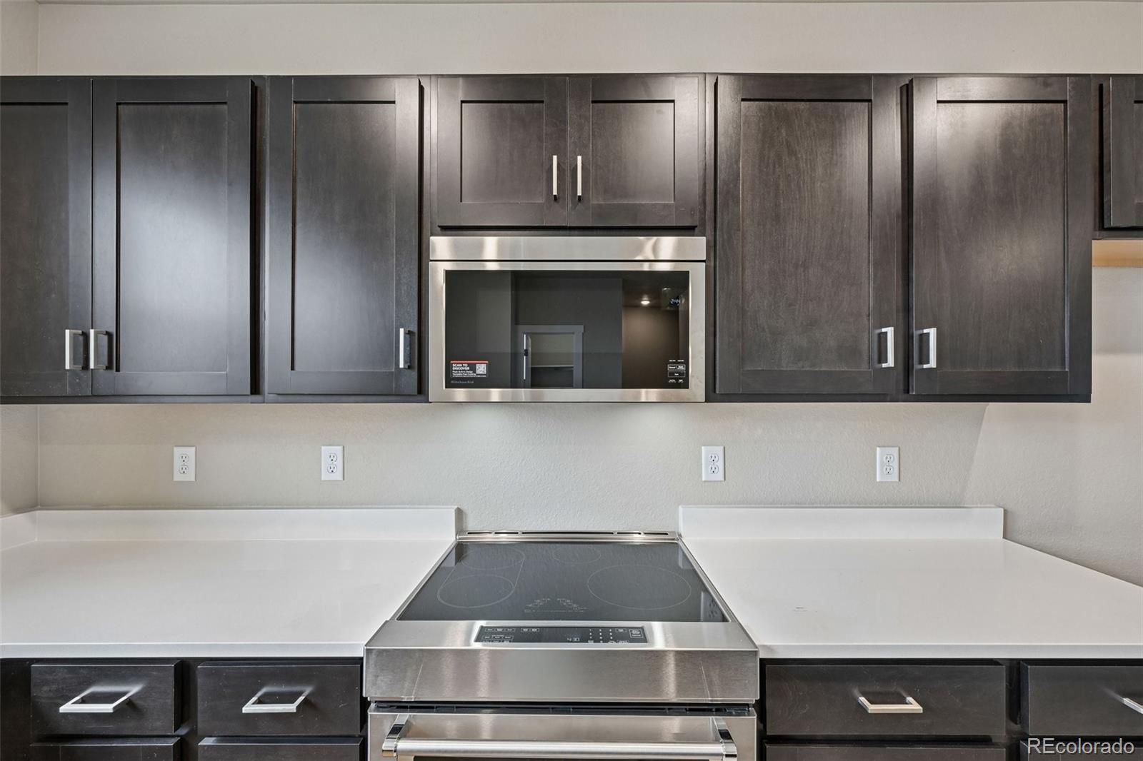 MLS Image #13 for 24111 e 54th place,aurora, Colorado