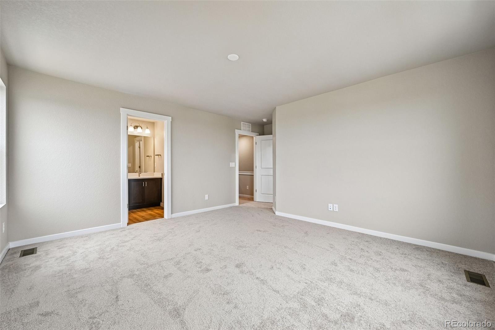 MLS Image #23 for 24111 e 54th place,aurora, Colorado