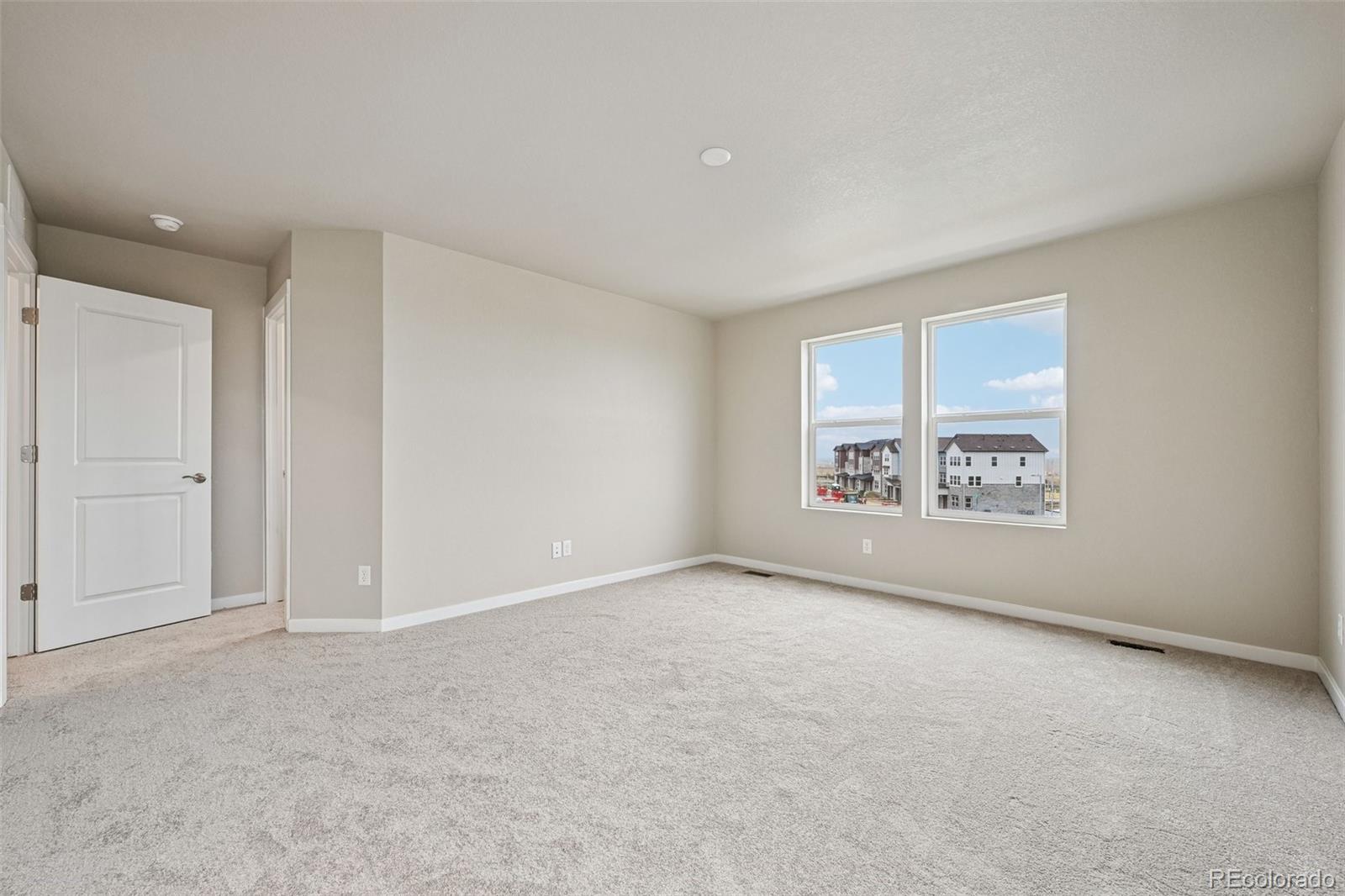 MLS Image #26 for 24111 e 54th place,aurora, Colorado