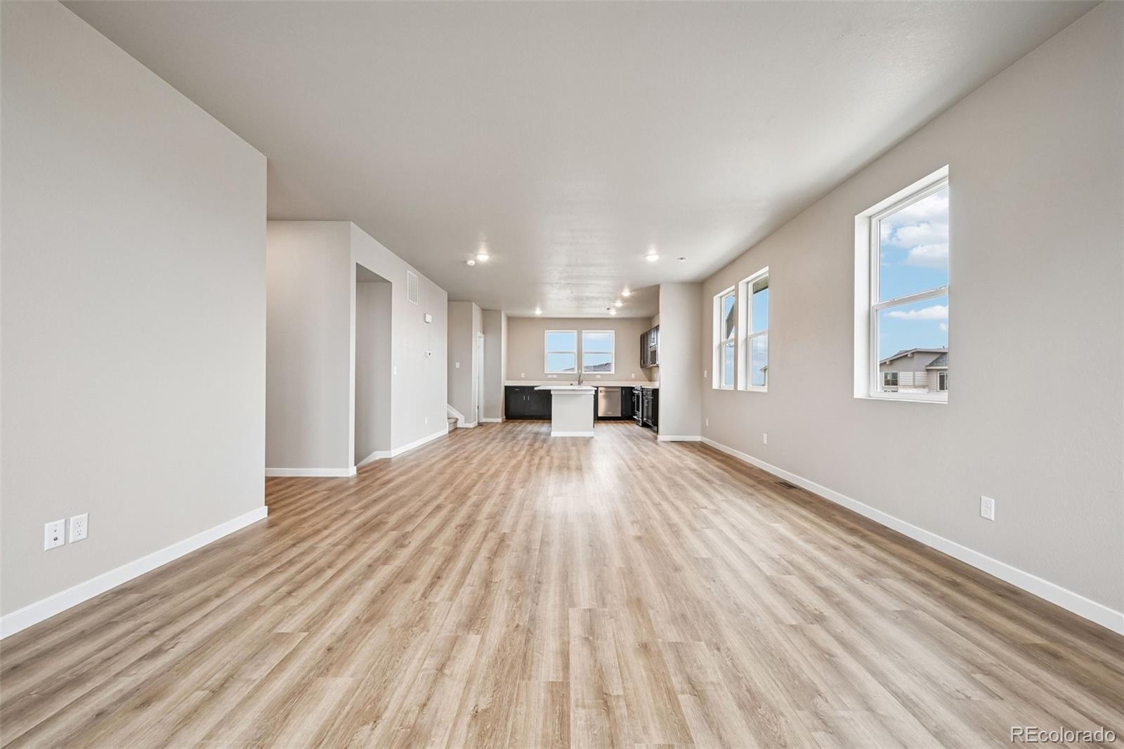 MLS Image #4 for 24111 e 54th place,aurora, Colorado