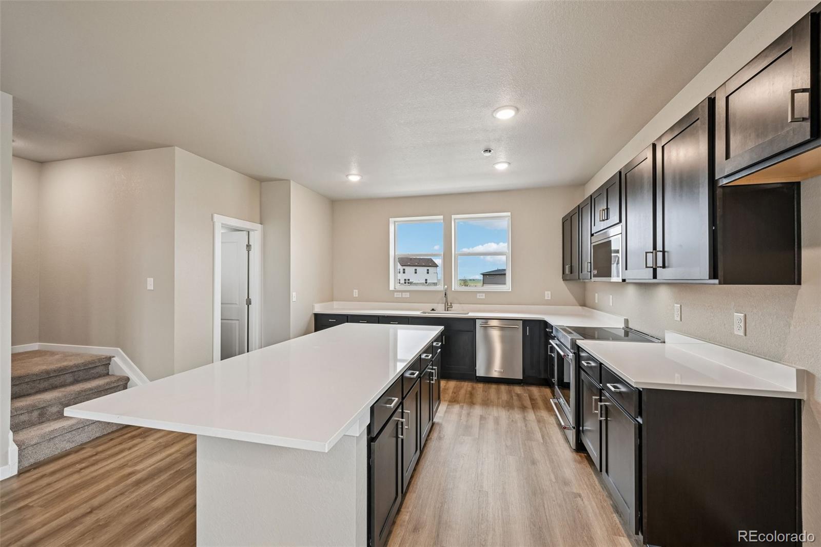 MLS Image #9 for 24111 e 54th place,aurora, Colorado