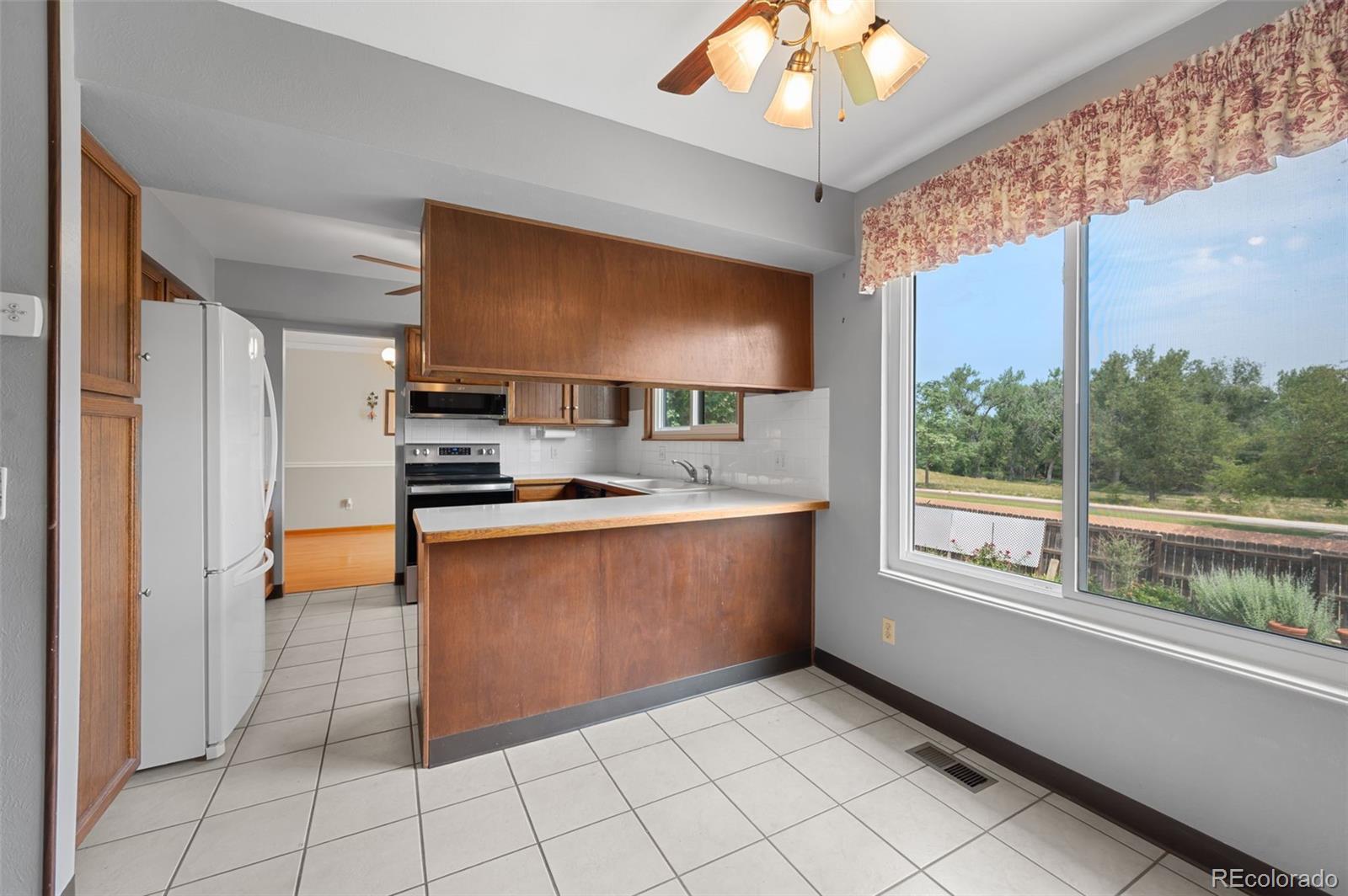 MLS Image #12 for 10160  lee street,broomfield, Colorado
