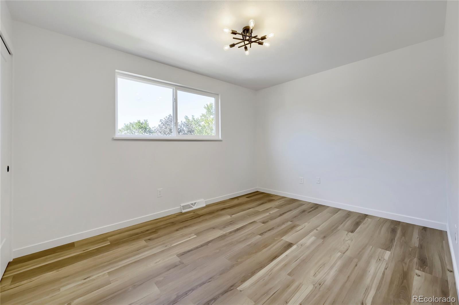 MLS Image #14 for 11622 w 71st avenue,arvada, Colorado