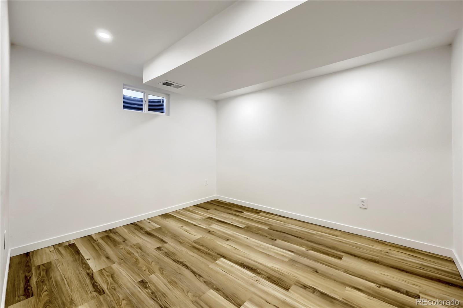 MLS Image #18 for 11622 w 71st avenue,arvada, Colorado