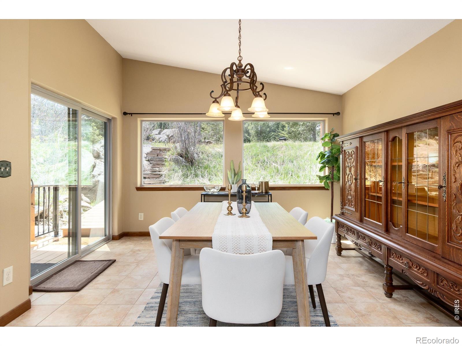 MLS Image #10 for 9701  city view drive,morrison, Colorado