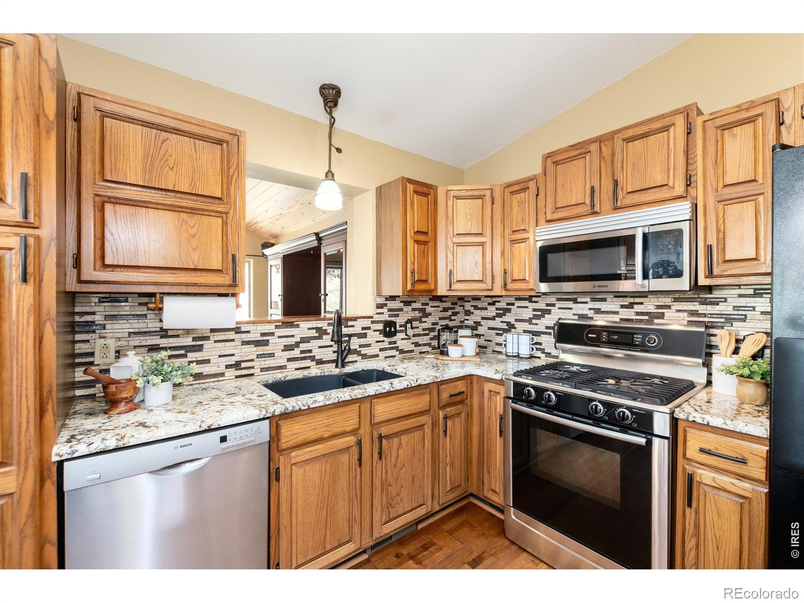 MLS Image #8 for 9701  city view drive,morrison, Colorado