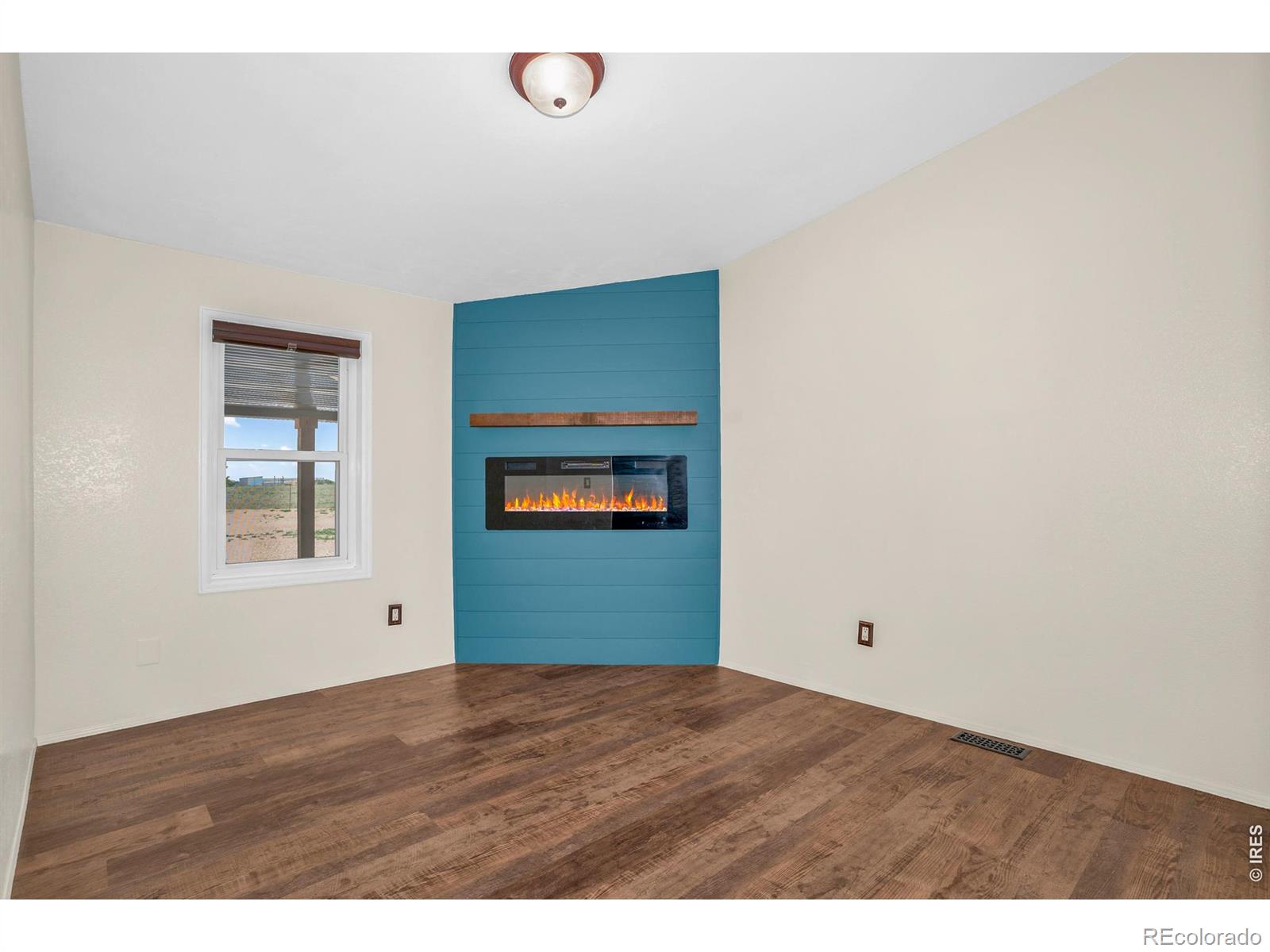 MLS Image #23 for 22630  county road 49 ,la salle, Colorado