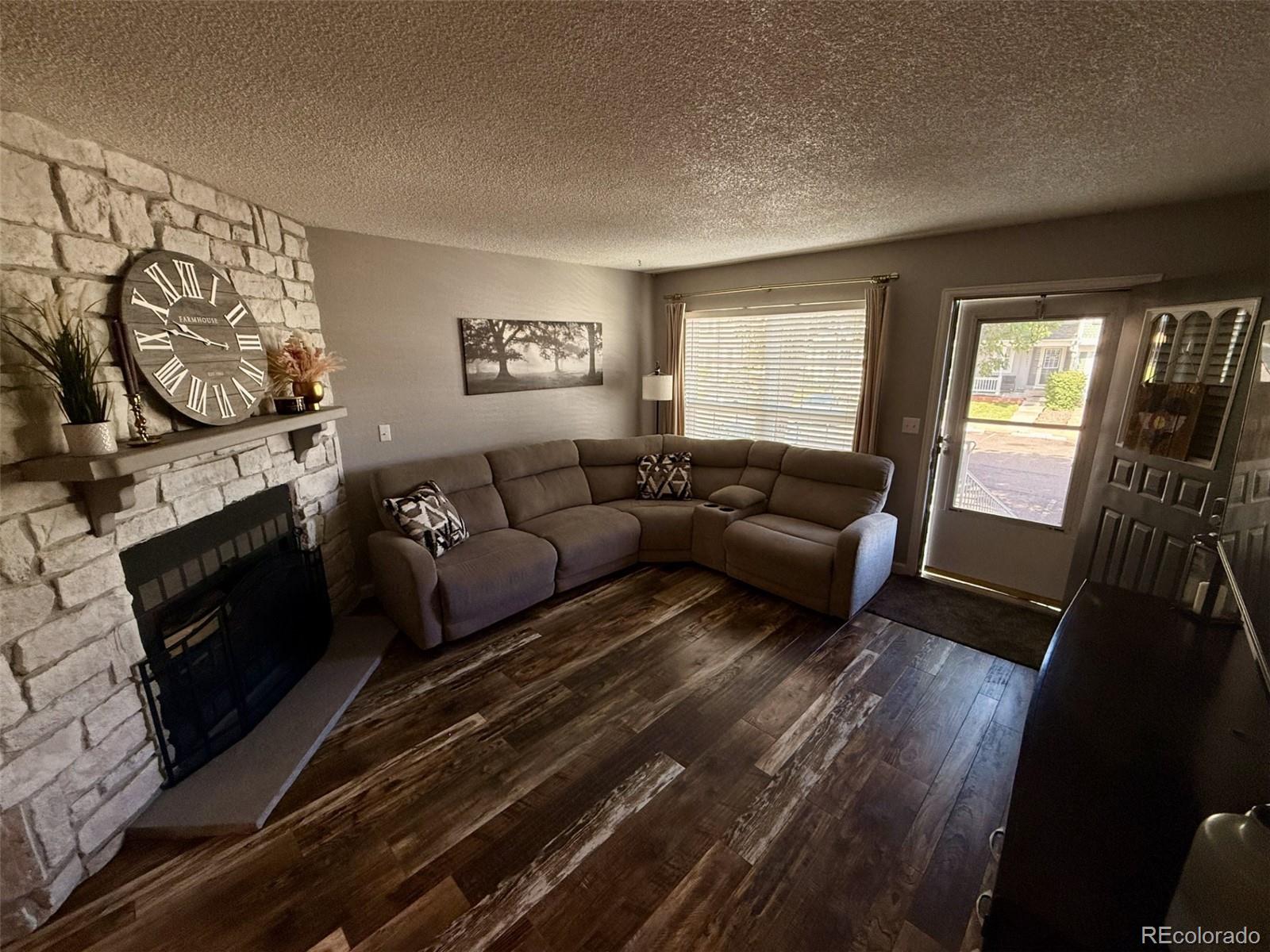 MLS Image #3 for 10850  summerset way,parker, Colorado