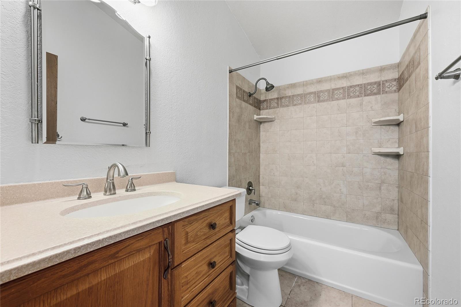 MLS Image #15 for 2849 e 102nd avenue,denver, Colorado