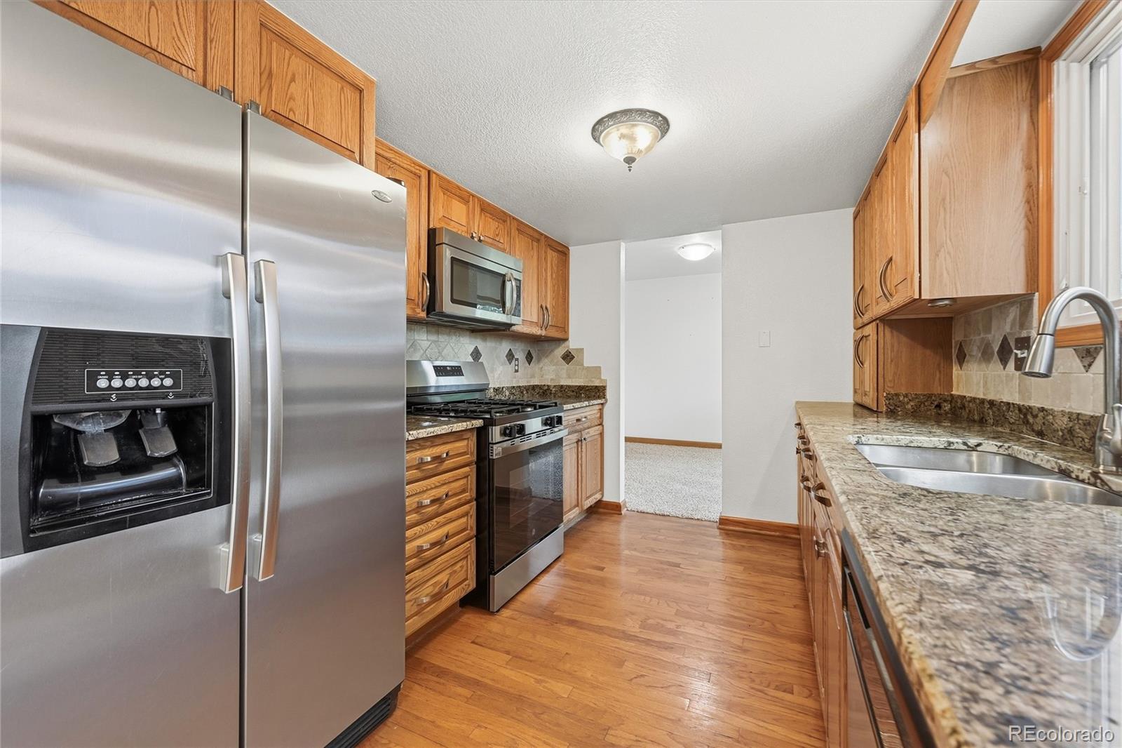 MLS Image #6 for 2849 e 102nd avenue,denver, Colorado