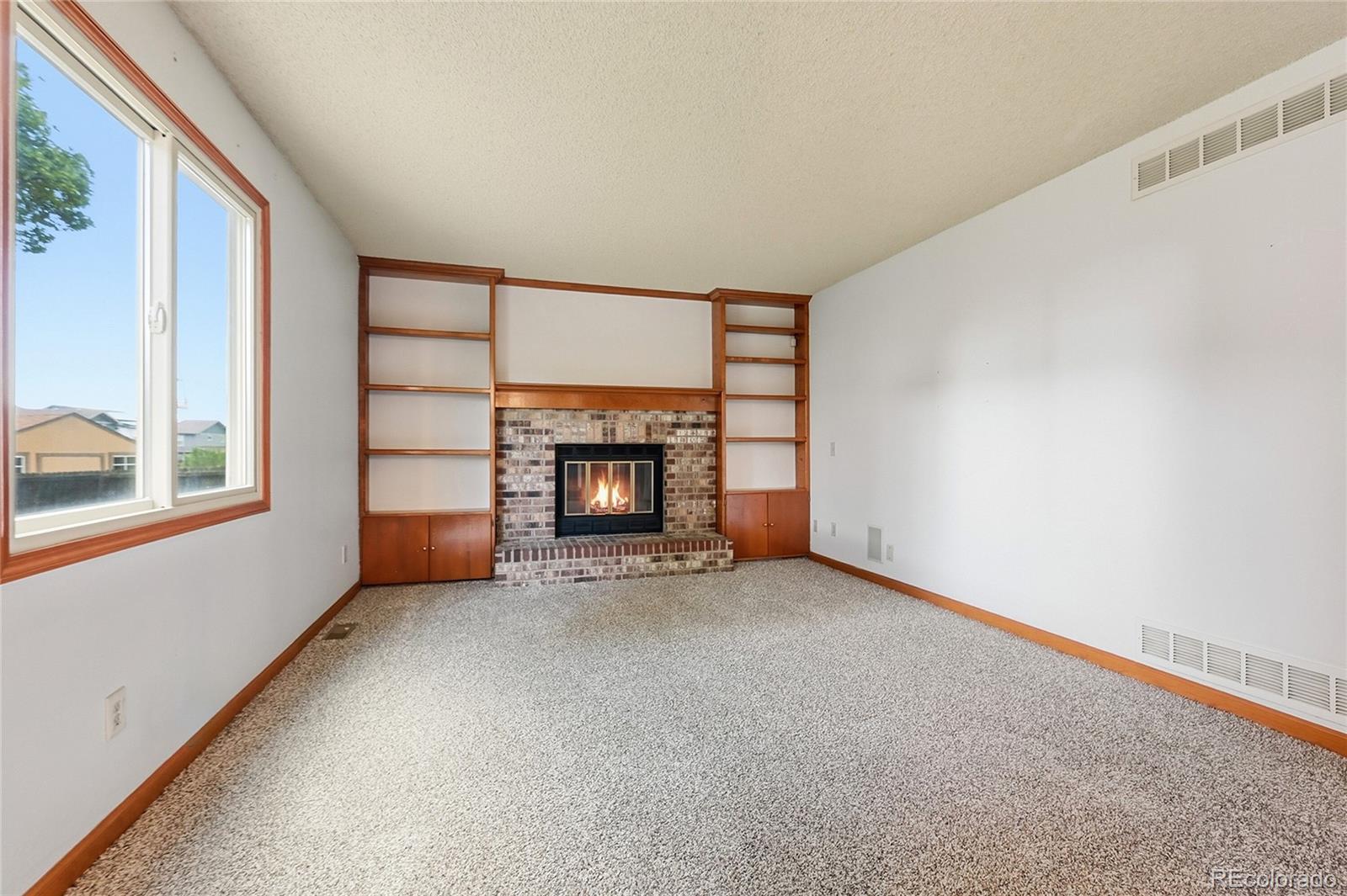 MLS Image #8 for 2849 e 102nd avenue,denver, Colorado