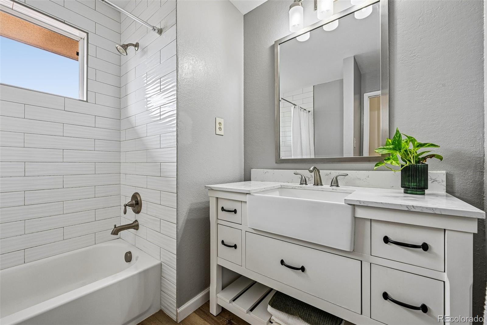 MLS Image #22 for 392  zion street,aurora, Colorado