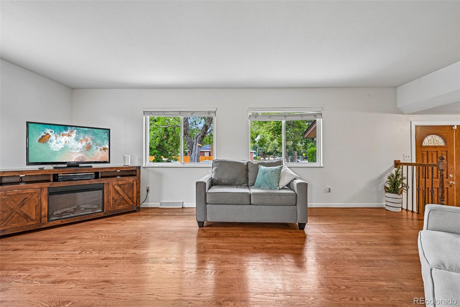 MLS Image #7 for 392  zion street,aurora, Colorado