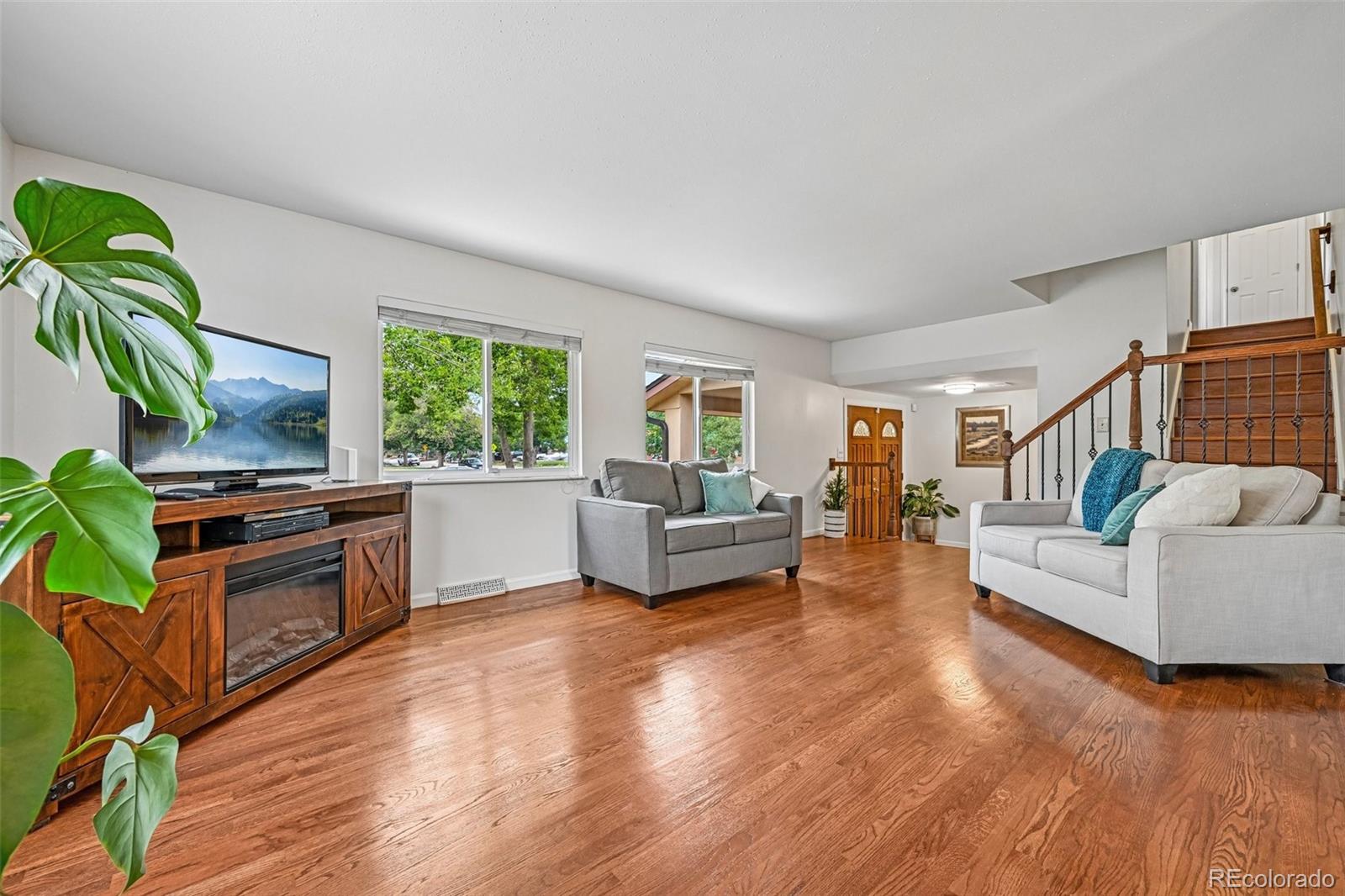 MLS Image #8 for 392  zion street,aurora, Colorado