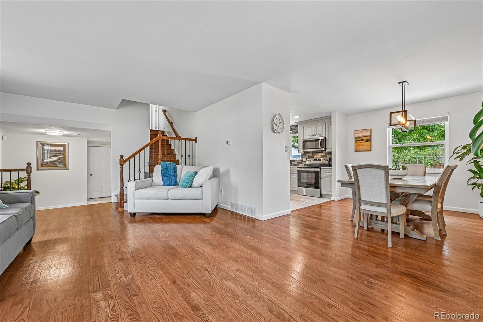MLS Image #9 for 392  zion street,aurora, Colorado