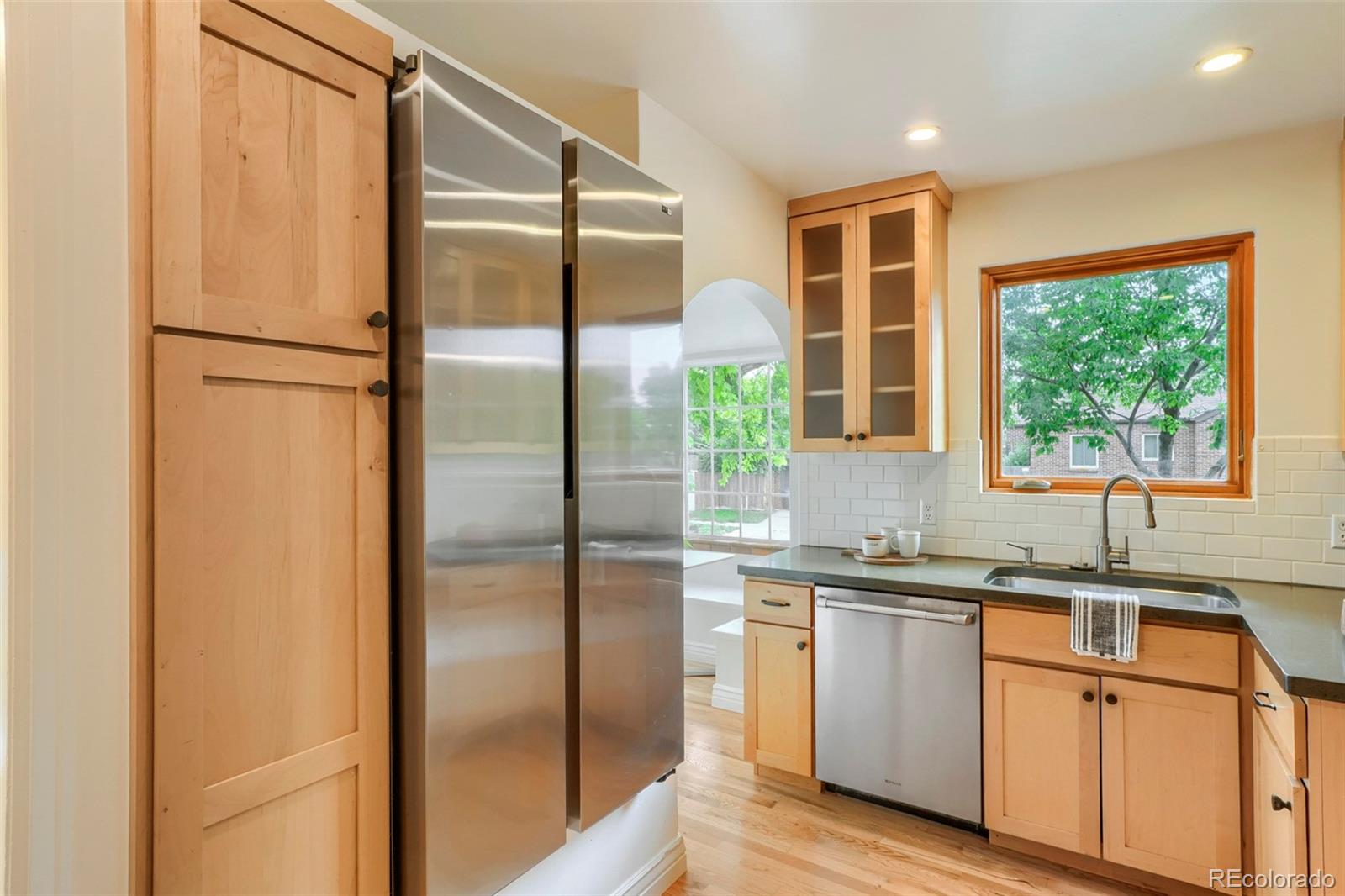 MLS Image #12 for 1200  hudson street,denver, Colorado