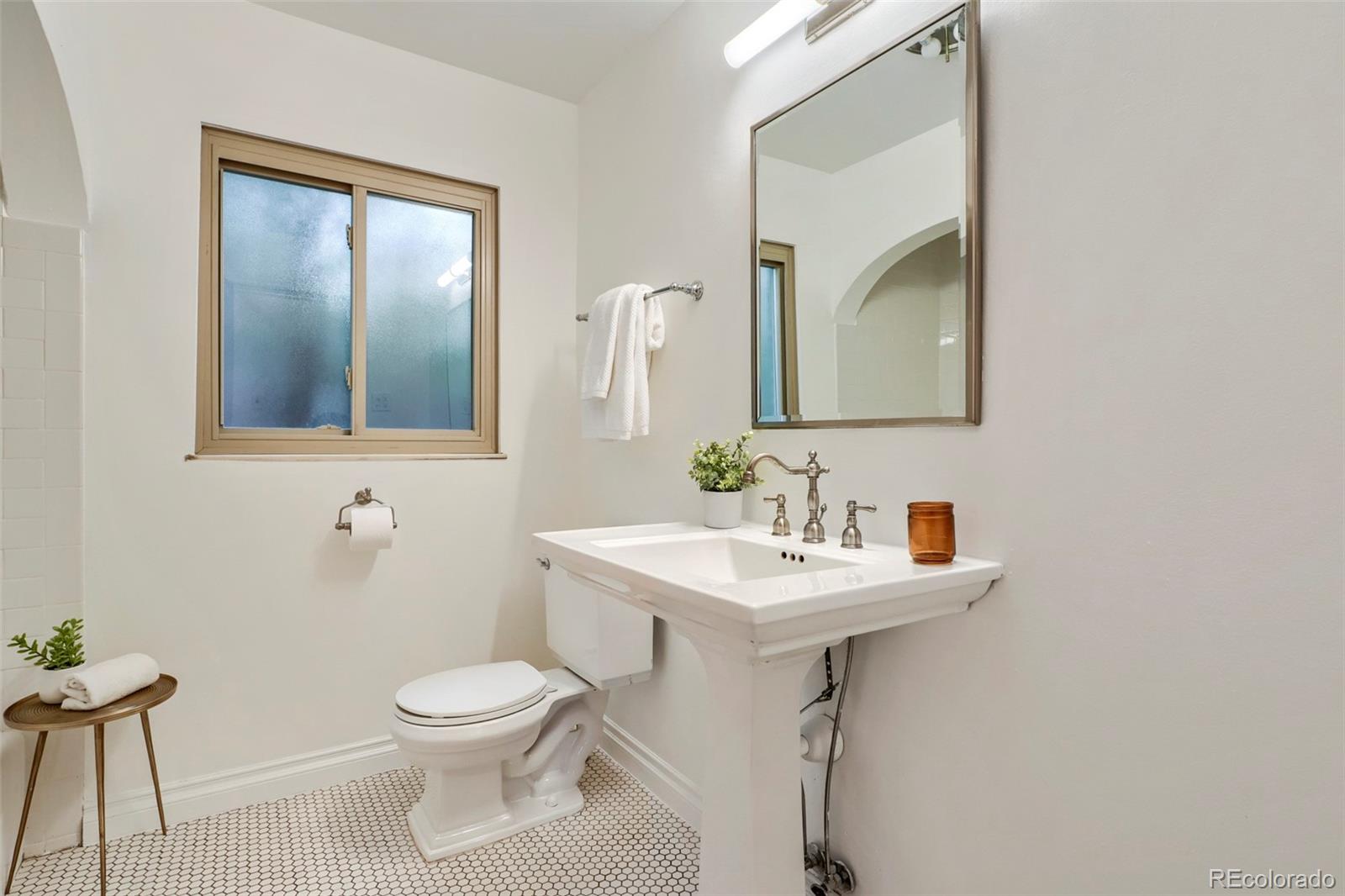 MLS Image #19 for 1200  hudson street,denver, Colorado