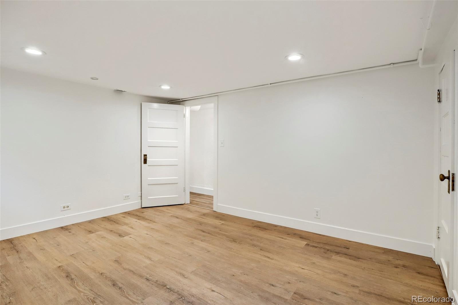 MLS Image #26 for 1200  hudson street,denver, Colorado