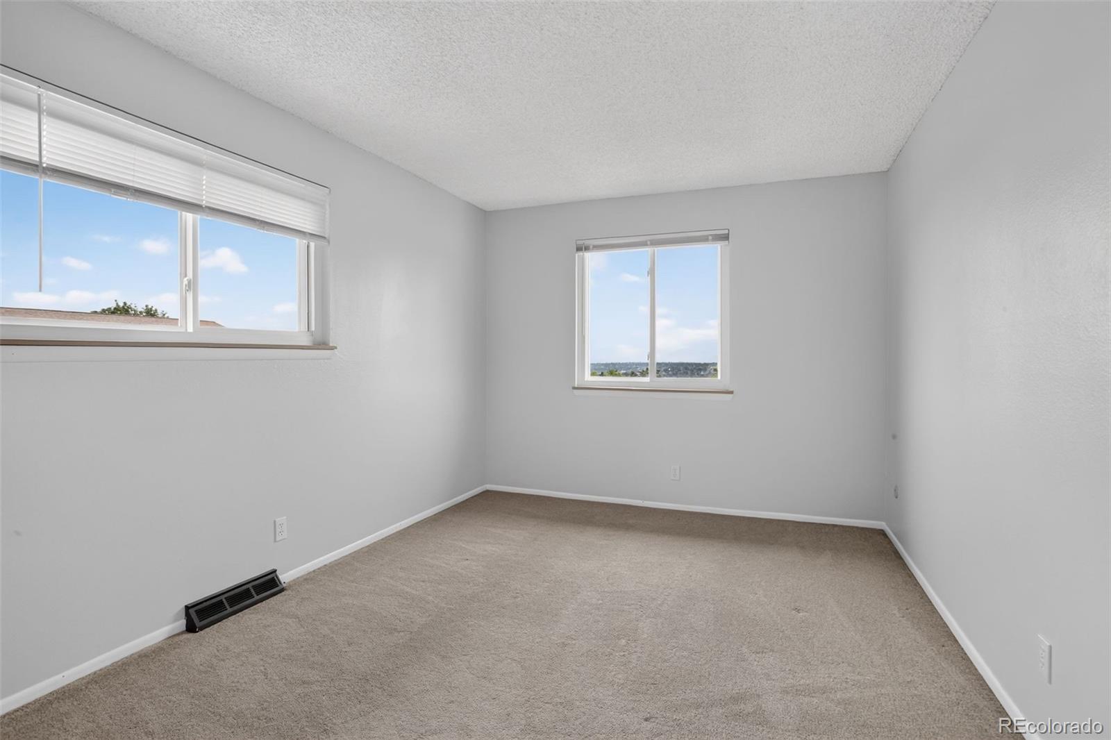 MLS Image #12 for 9964  orangewood drive ,denver, Colorado