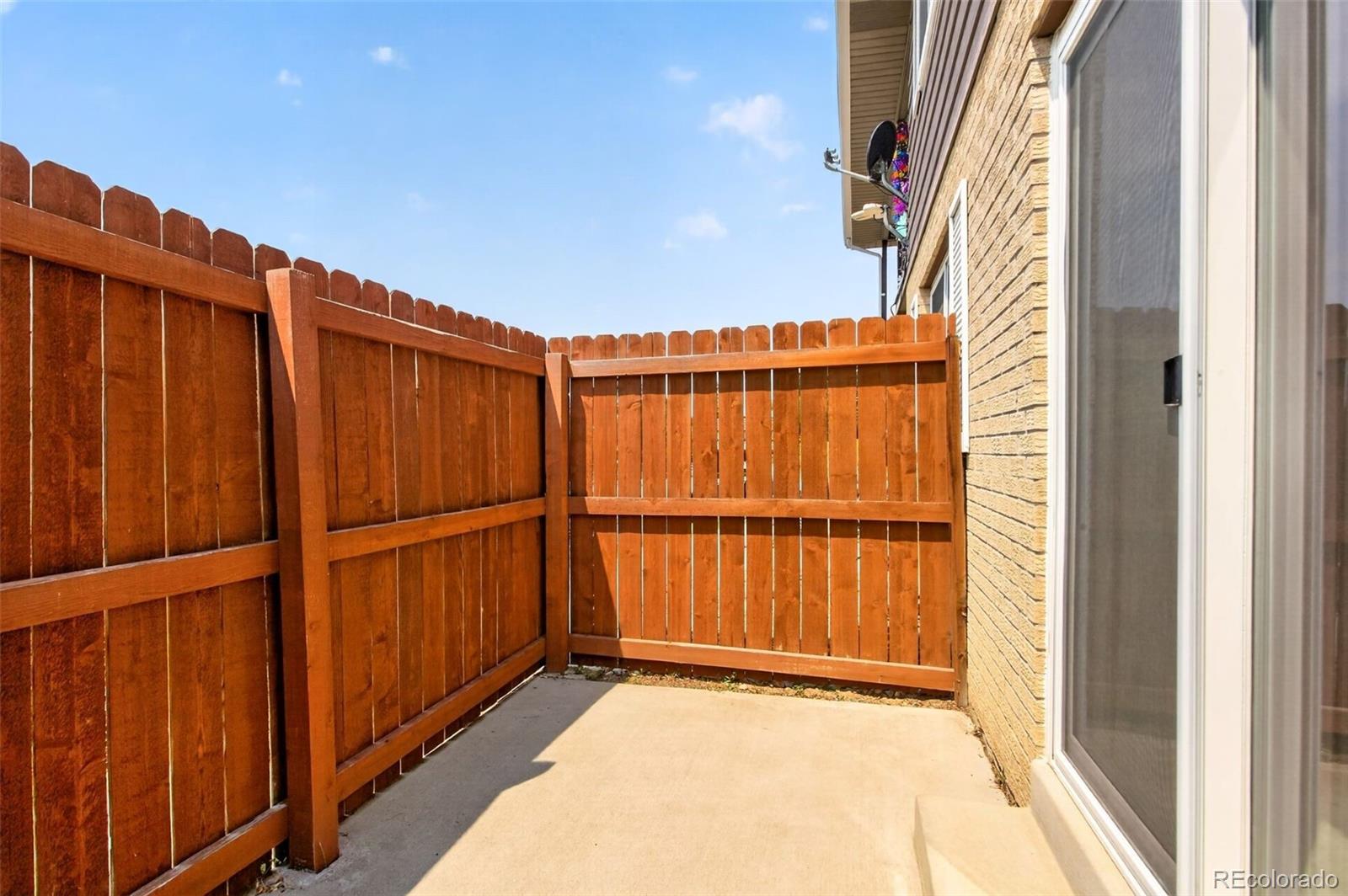 MLS Image #14 for 9964  orangewood drive ,denver, Colorado