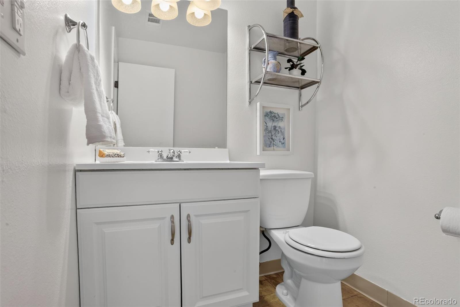 MLS Image #8 for 9964  orangewood drive ,denver, Colorado