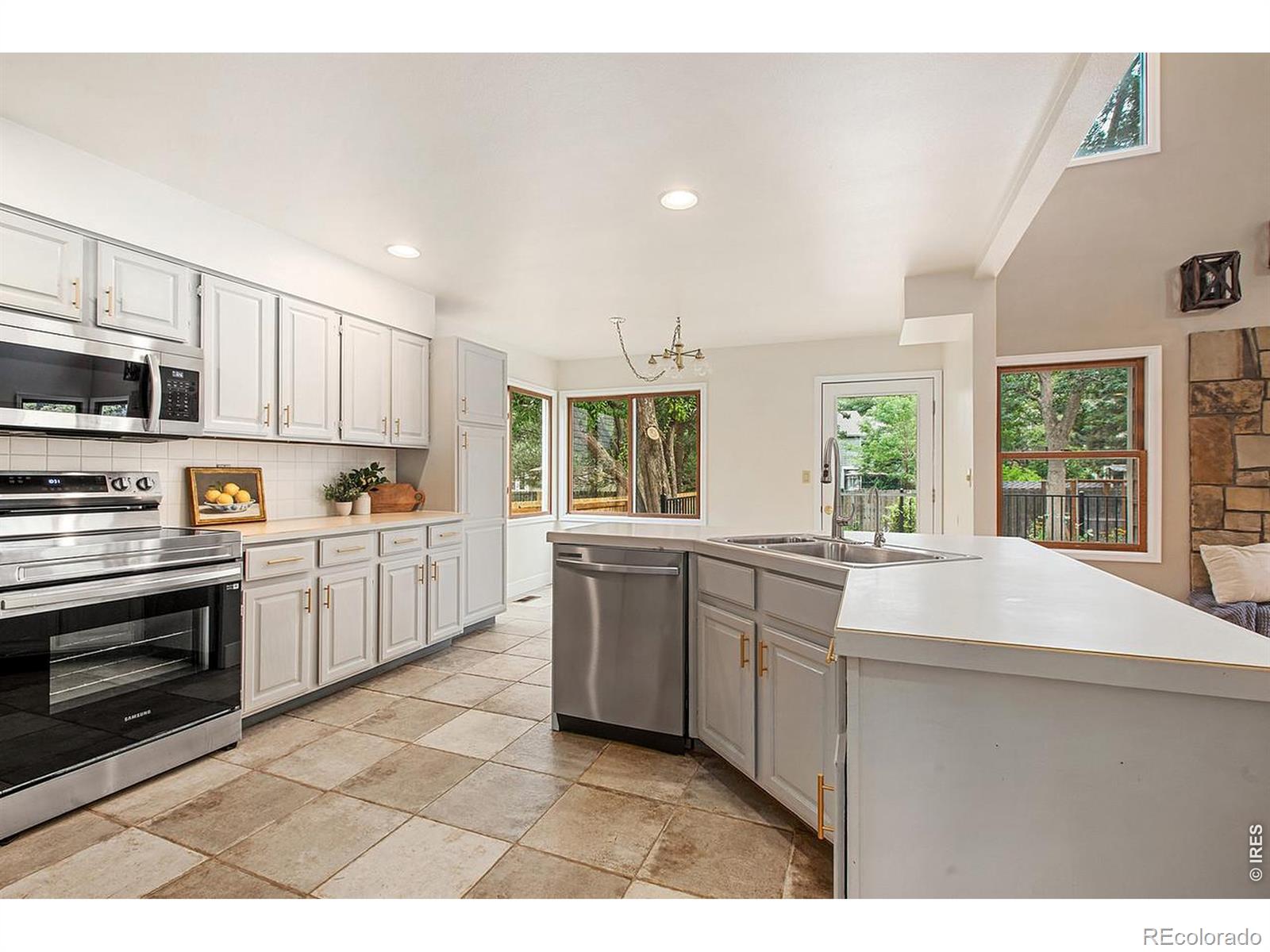 MLS Image #5 for 2827  garrett drive,fort collins, Colorado
