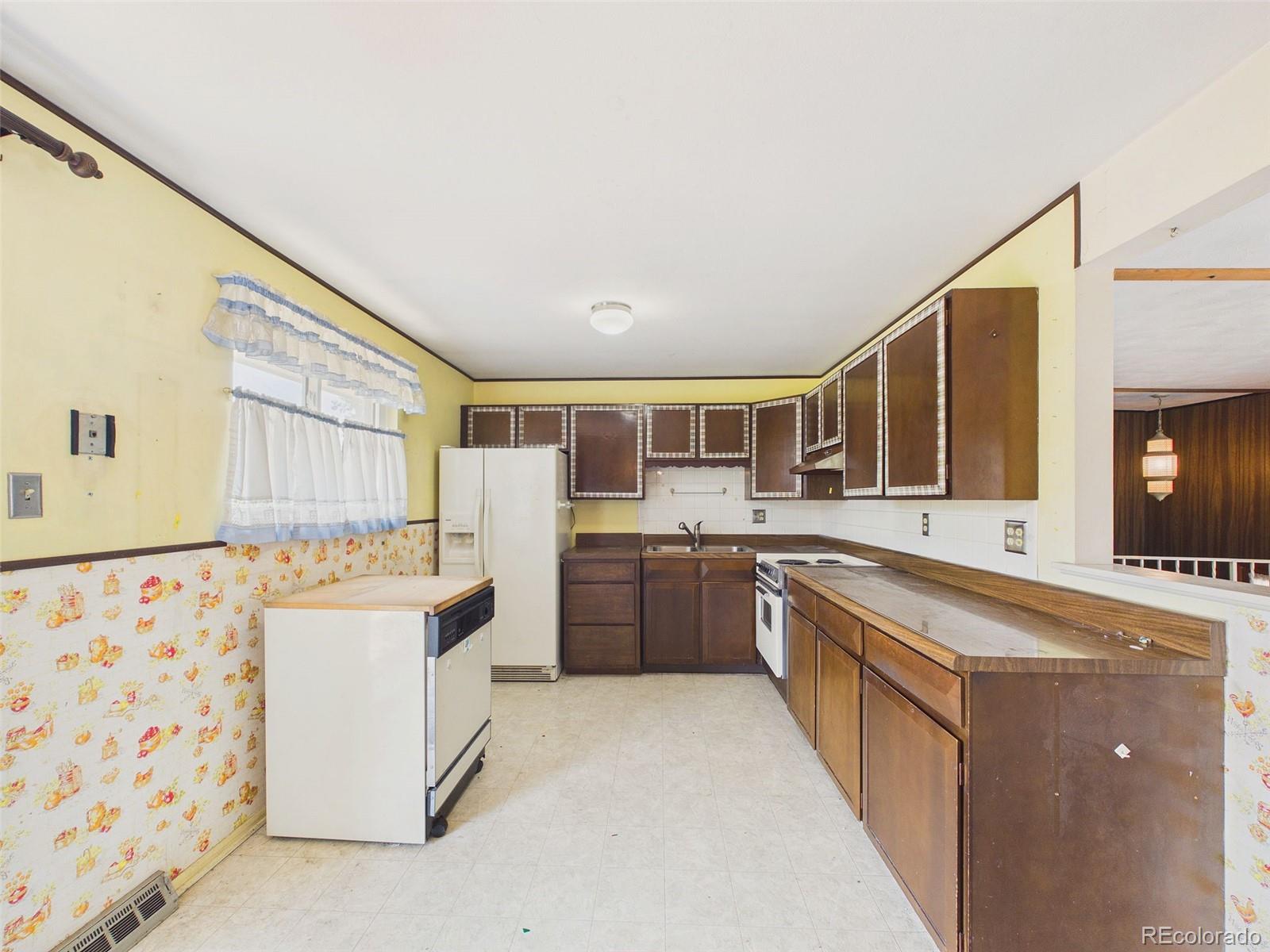 MLS Image #10 for 1301 n murray boulevard,colorado springs, Colorado