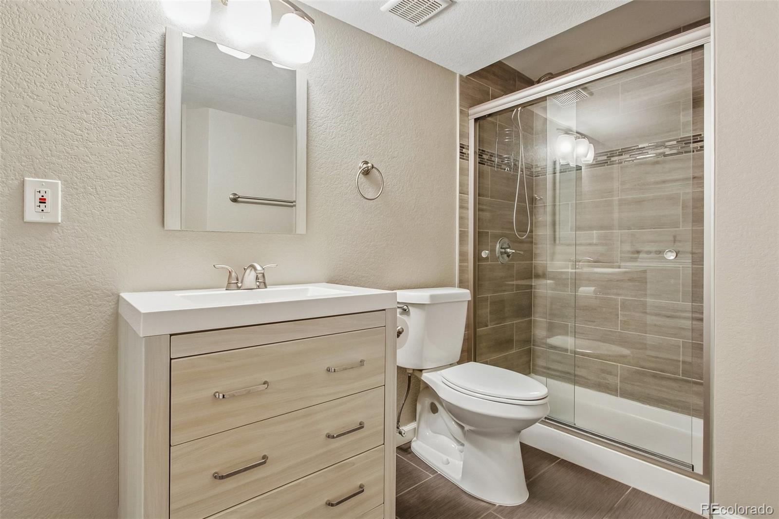 MLS Image #16 for 3504 s halifax way,aurora, Colorado