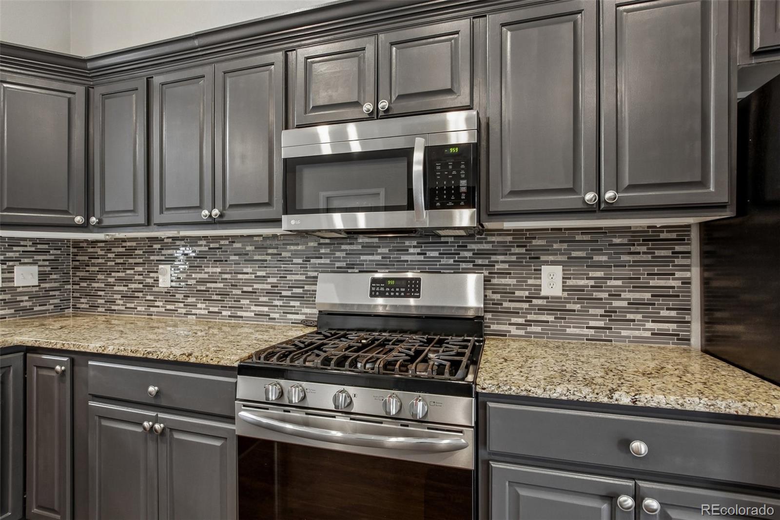 MLS Image #6 for 3504 s halifax way,aurora, Colorado