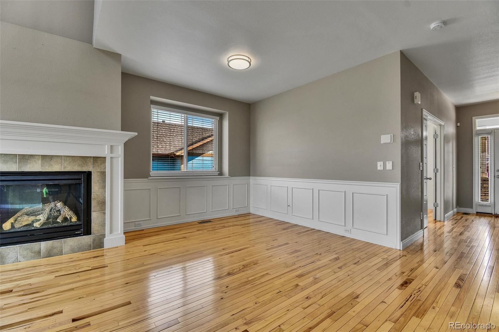 MLS Image #10 for 10121  norfolk street,commerce city, Colorado