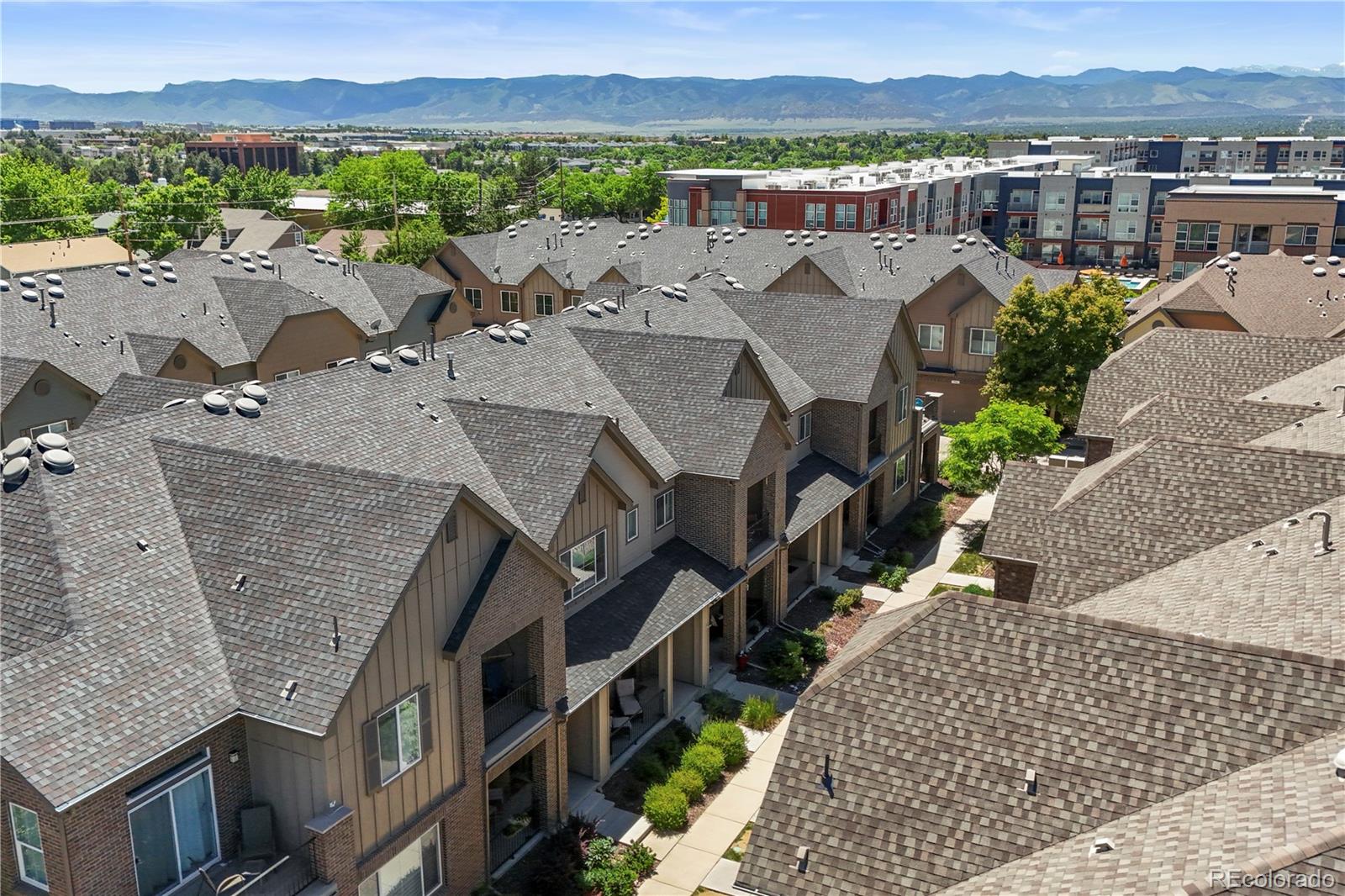 MLS Image #1 for 562 e dry creek place,littleton, Colorado