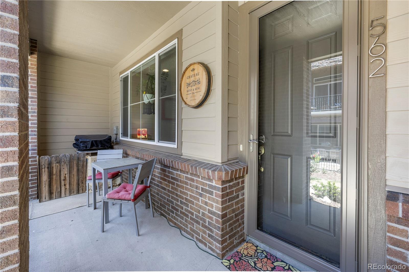 MLS Image #3 for 562 e dry creek place,littleton, Colorado