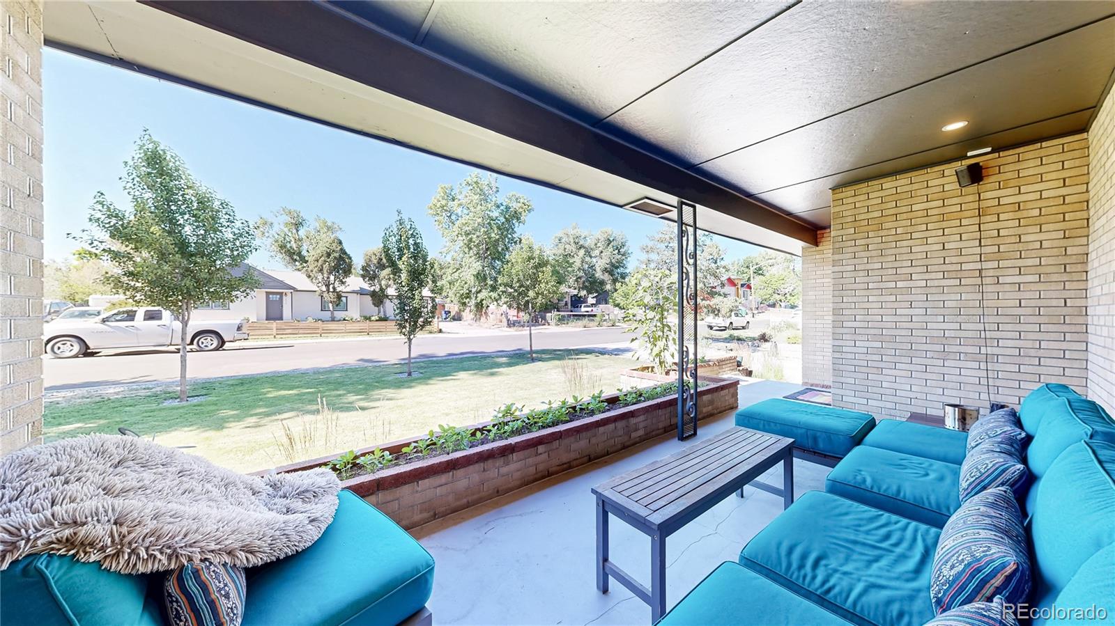 MLS Image #2 for 2221 w moffat place,denver, Colorado