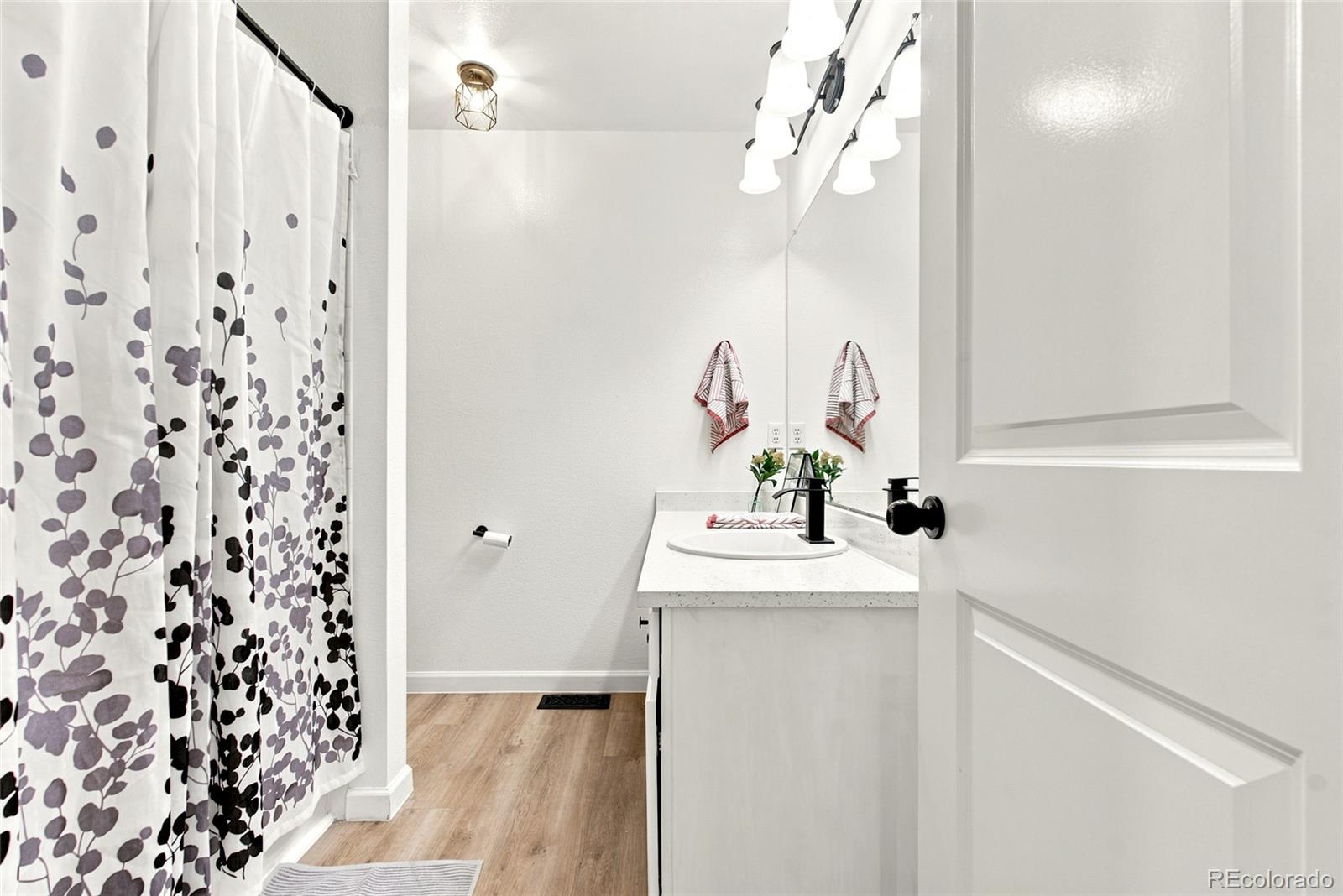 MLS Image #27 for 5191 s lisbon way,centennial, Colorado