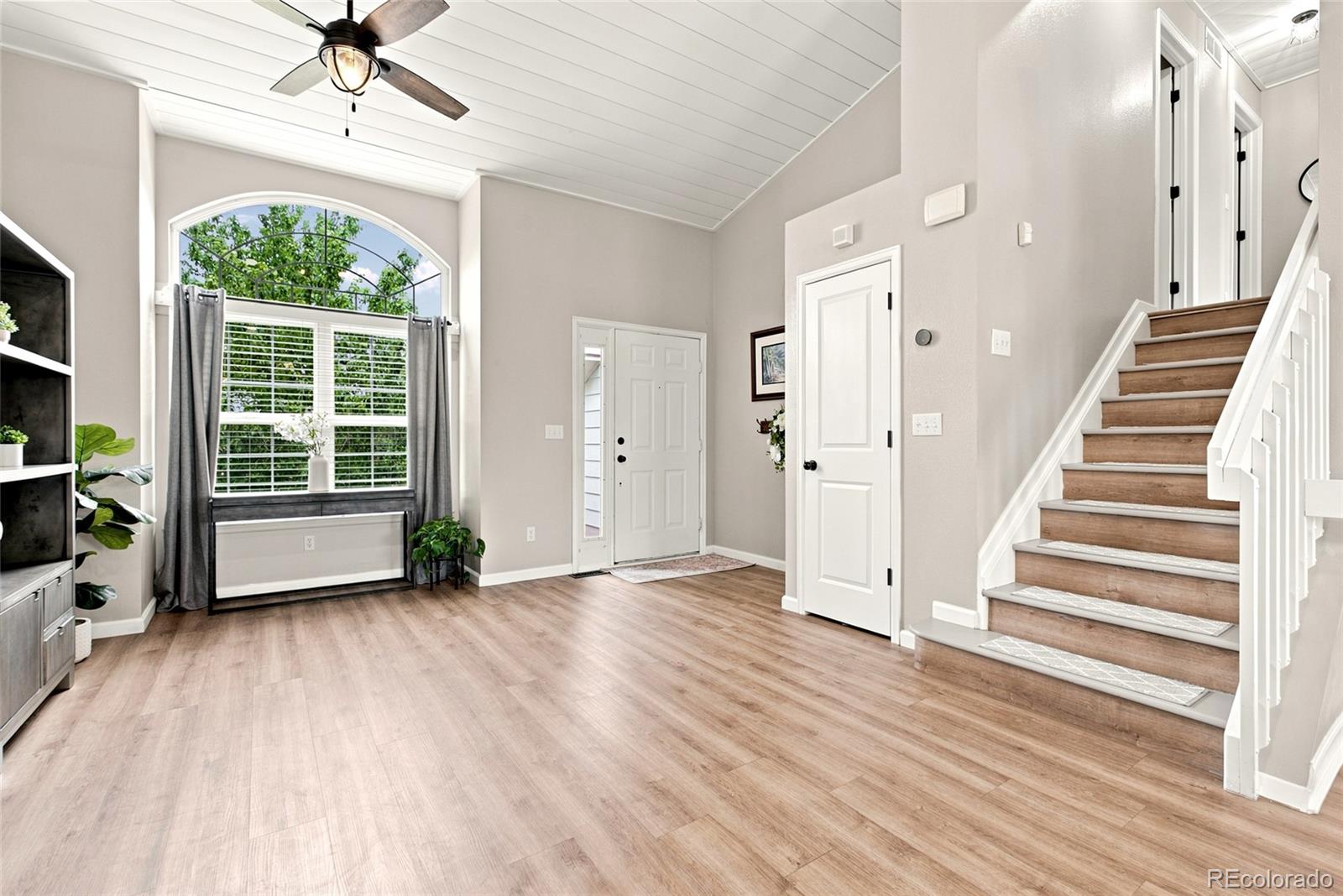 MLS Image #4 for 5191 s lisbon way,centennial, Colorado