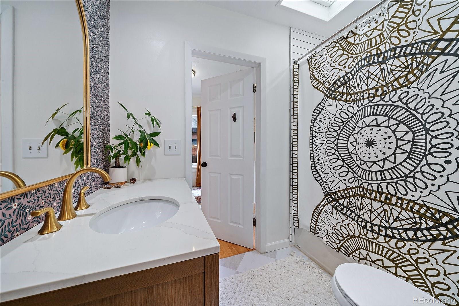 MLS Image #13 for 140 e louisiana avenue,denver, Colorado