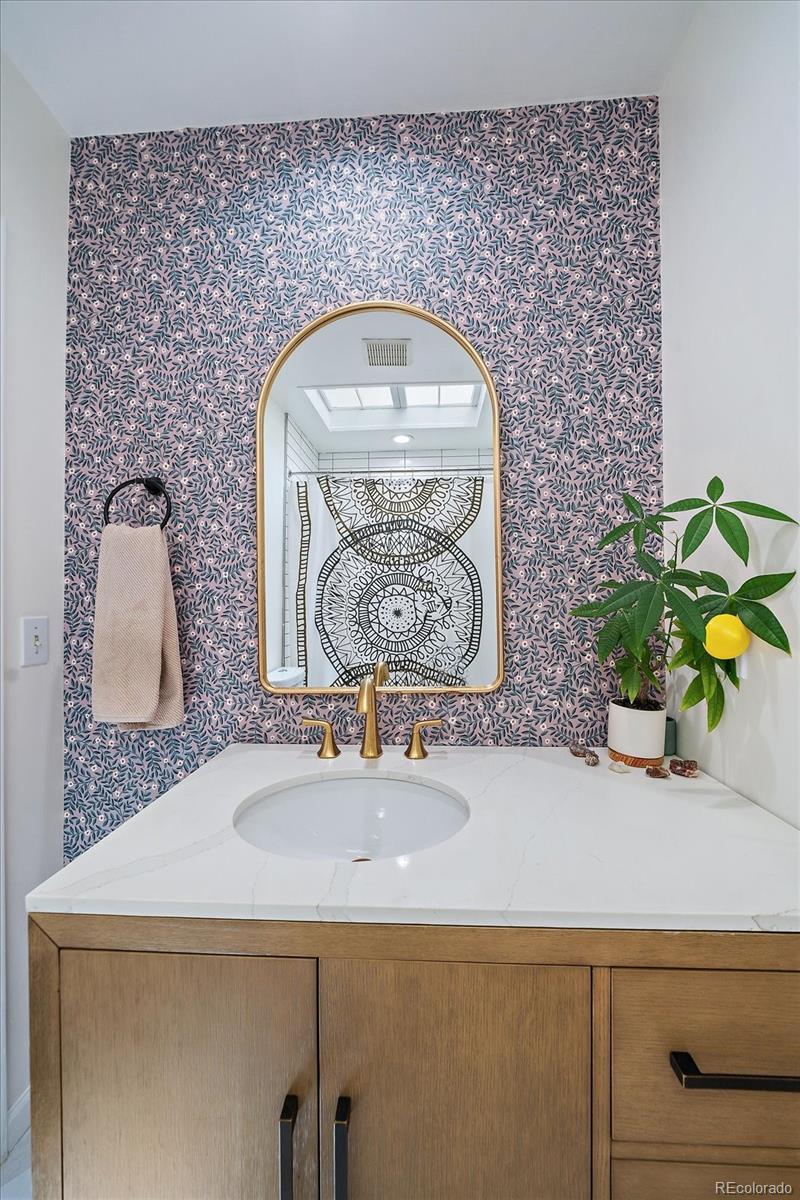 MLS Image #14 for 140 e louisiana avenue,denver, Colorado