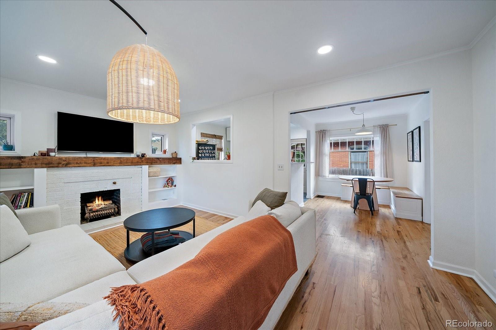 MLS Image #3 for 140 e louisiana avenue,denver, Colorado