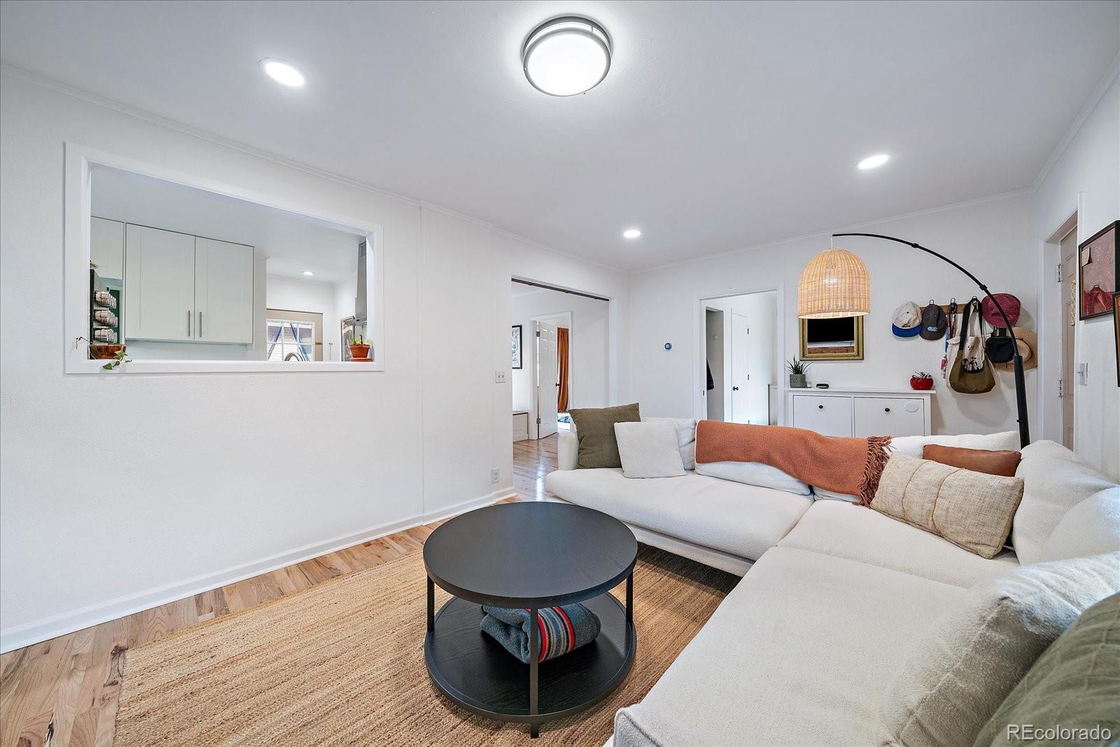 MLS Image #5 for 140 e louisiana avenue,denver, Colorado