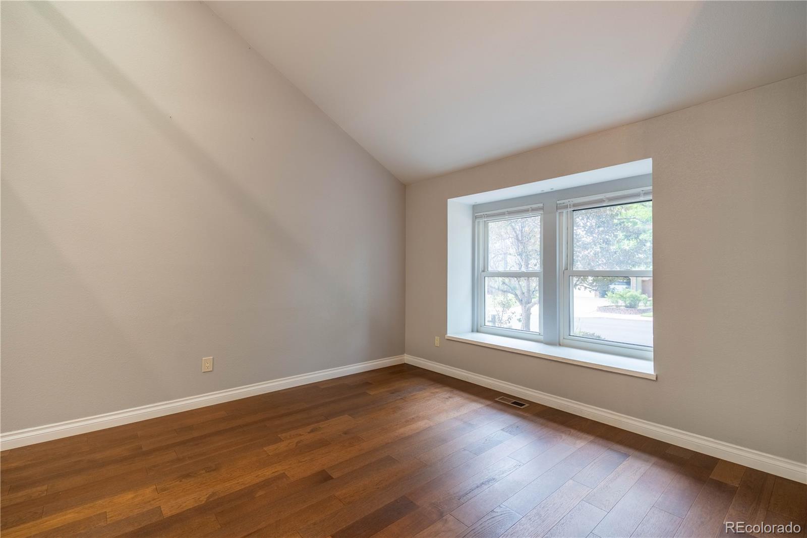MLS Image #5 for 14503 e wagon trail drive,aurora, Colorado
