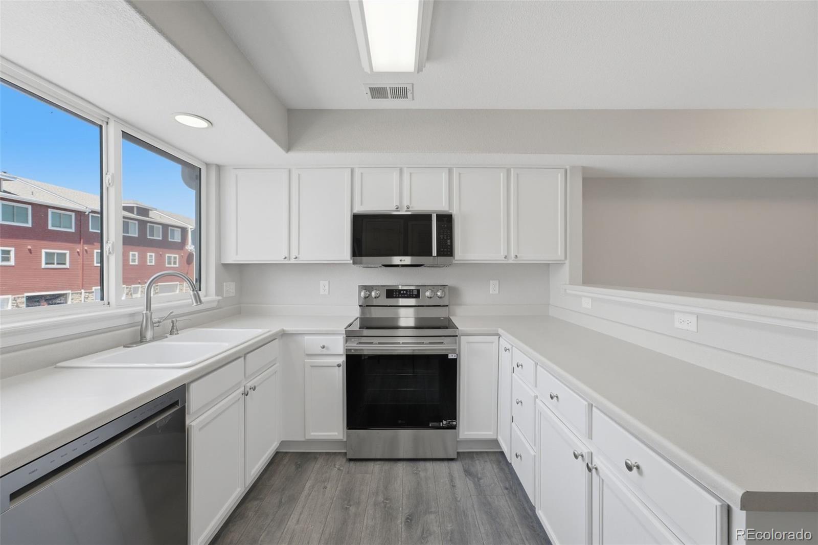 MLS Image #10 for 12024  monaco street,brighton, Colorado
