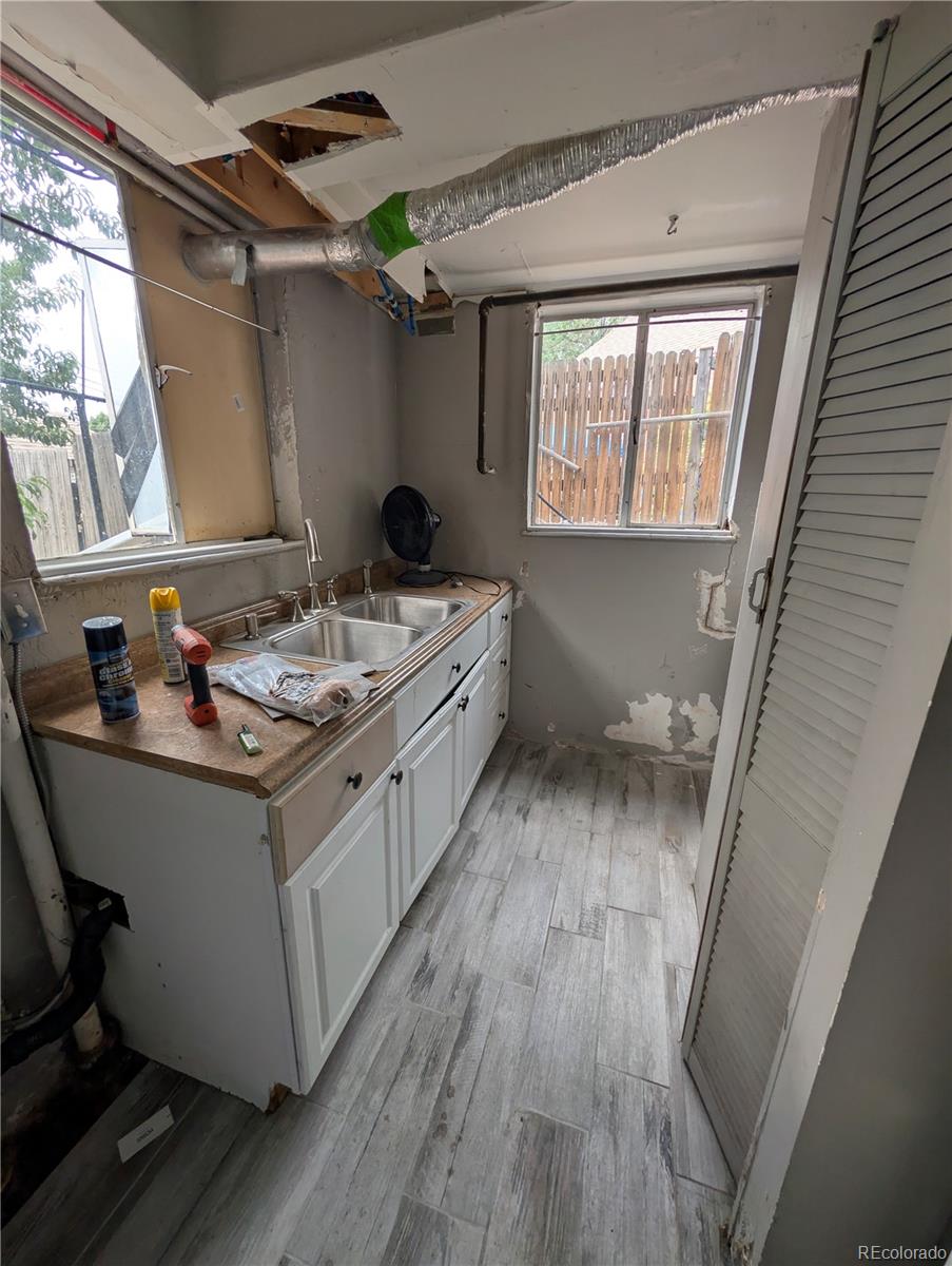 MLS Image #10 for 188 s dale court,denver, Colorado