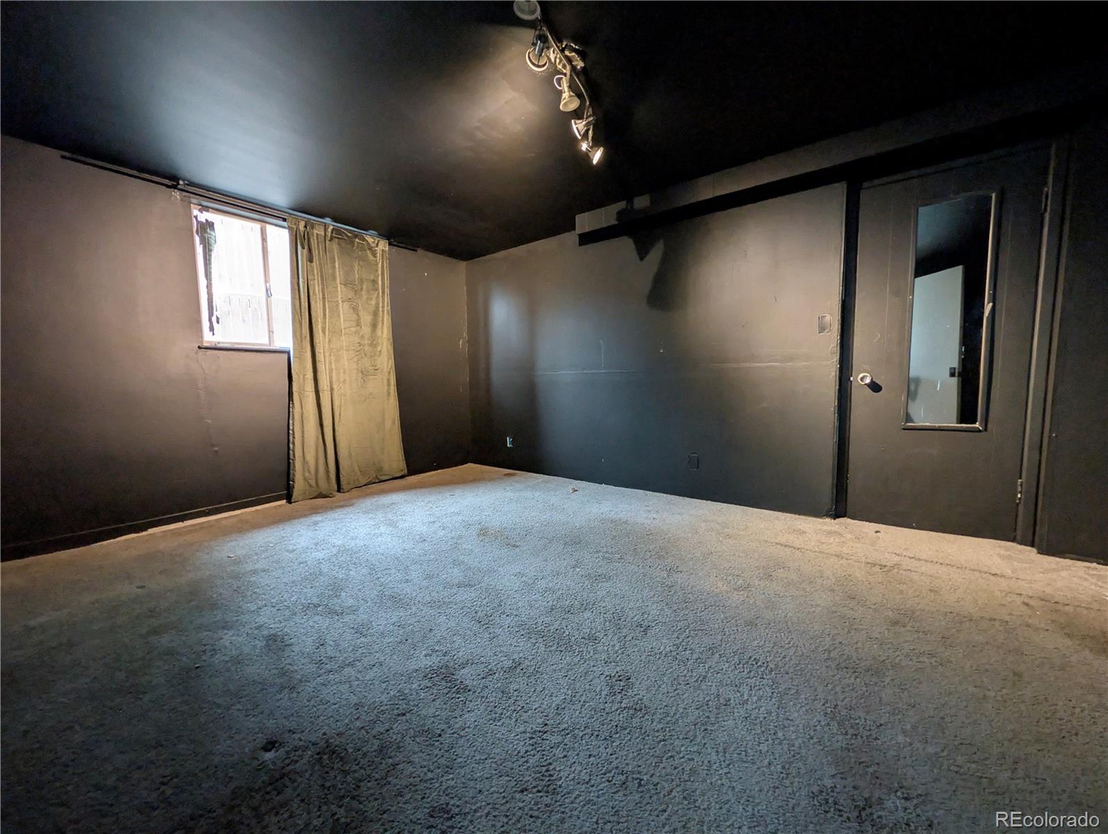 MLS Image #14 for 188 s dale court,denver, Colorado
