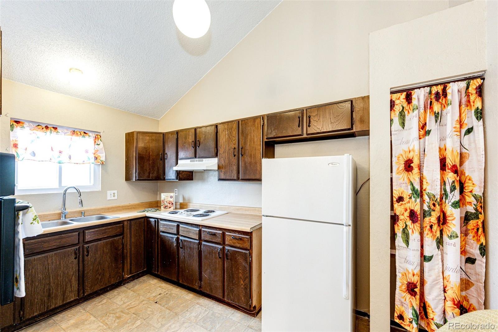 MLS Image #12 for 6505 w mississippi place,denver, Colorado
