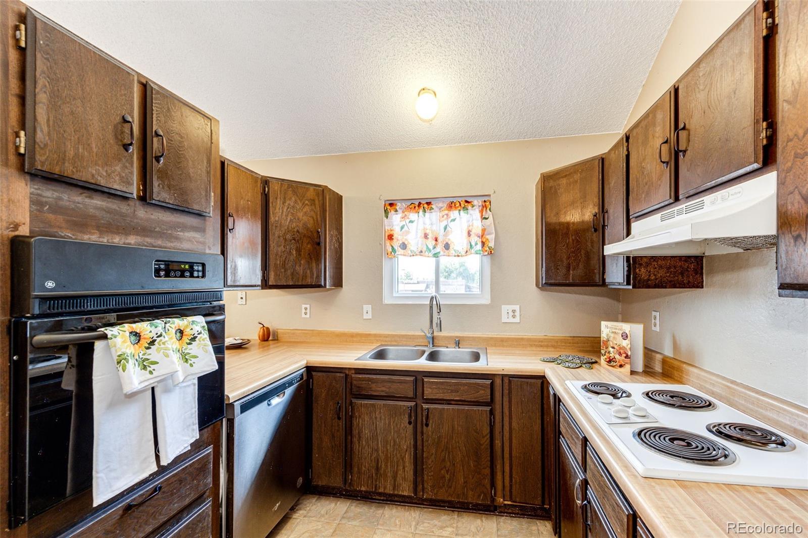 MLS Image #14 for 6505 w mississippi place,denver, Colorado